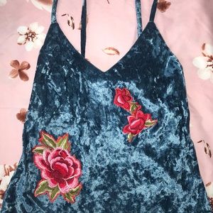 Velvet top with rose